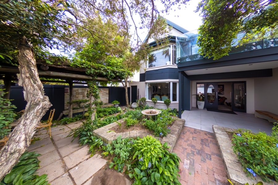 4 Bedroom Property for Sale in Greenways Golf Estate Western Cape